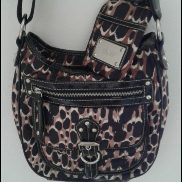 Purse - Picture 3 of 3